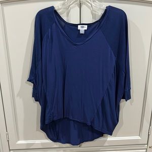 Old Navy top